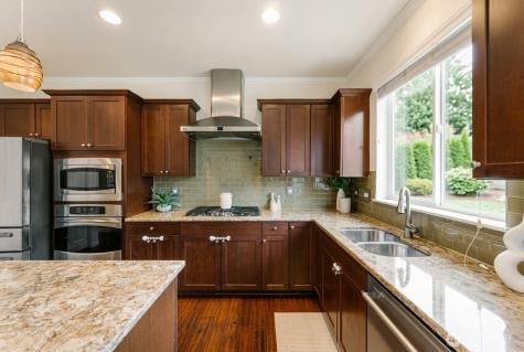 7640 NE 195th Street Kenmore WA 98028