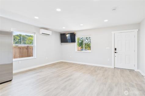 1002 E Delilah Rose Lane Westport WA 98595