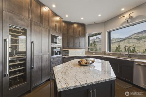 206 Mountain Lake Lane Chelan WA 98816