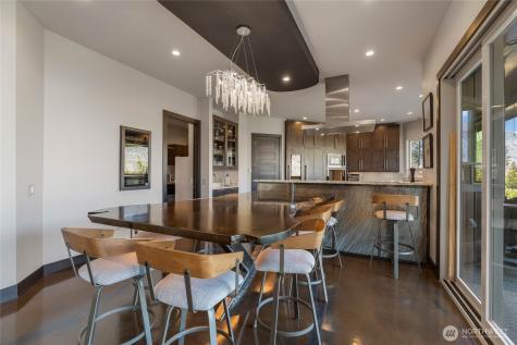 206 Mountain Lake Lane Chelan WA 98816