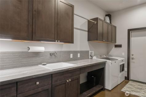 206 Mountain Lake Lane Chelan WA 98816
