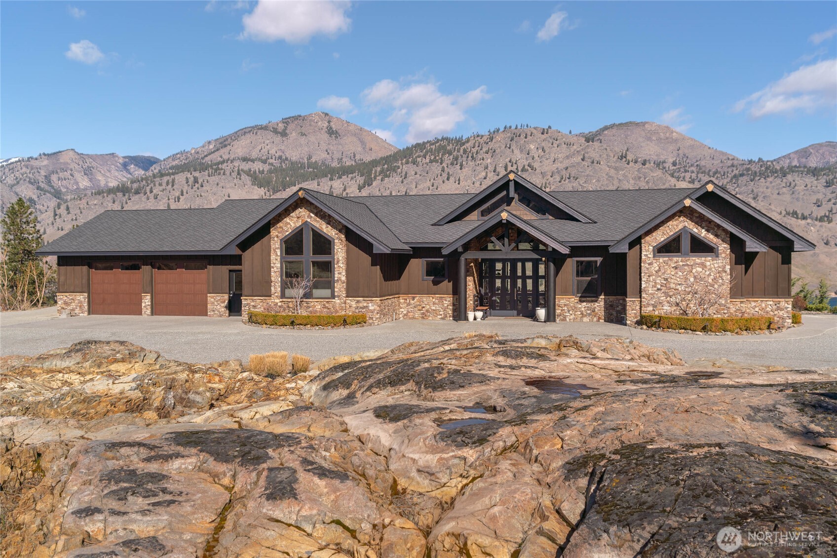 206 Mountain Lake Lane Chelan WA 98816