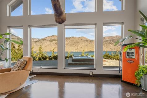 206 Mountain Lake Lane Chelan WA 98816