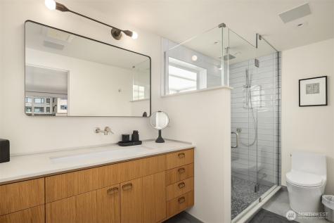 2241 Fairview Avenue E Seattle WA 98102