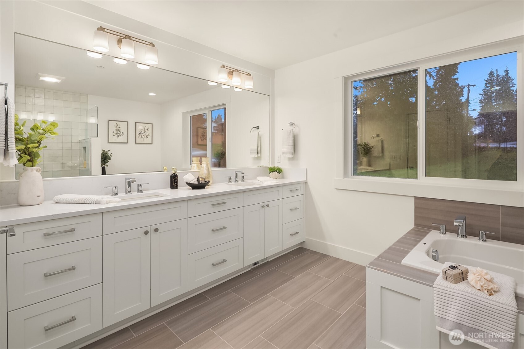 21609 Poplar Way Brier WA 98036
