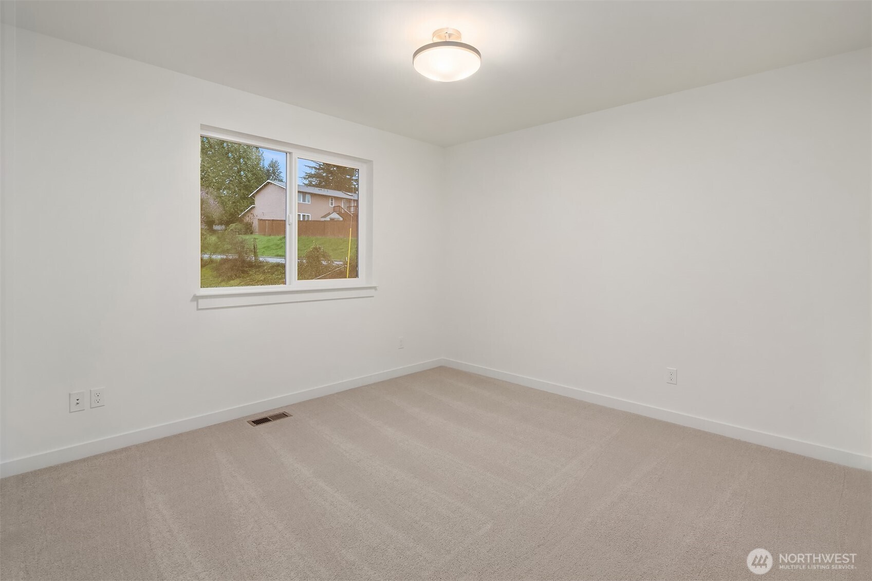 21609 Poplar Way Brier WA 98036