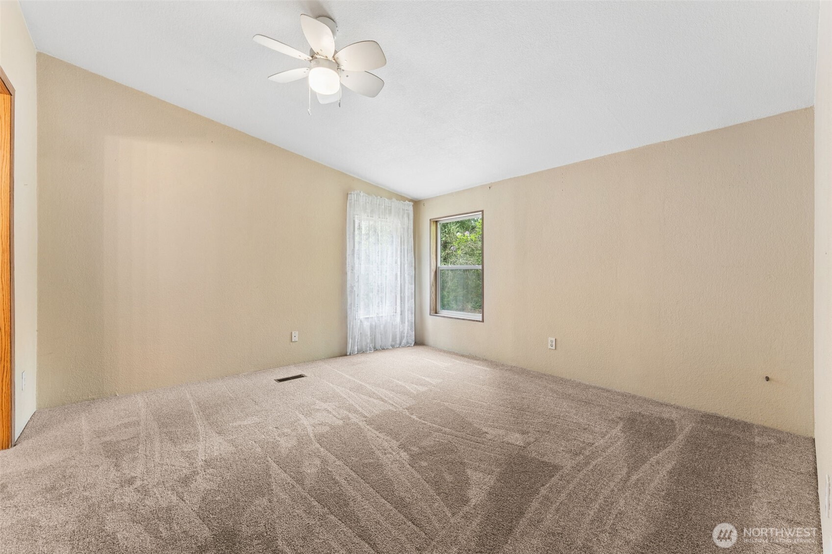 13159 Glenwood Road SW Port Orchard WA 98367