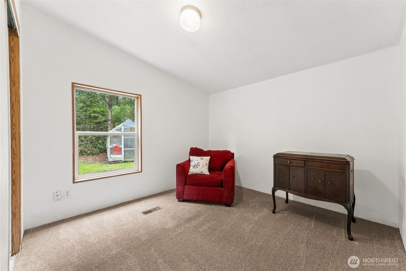 13159 Glenwood Road SW Port Orchard WA 98367