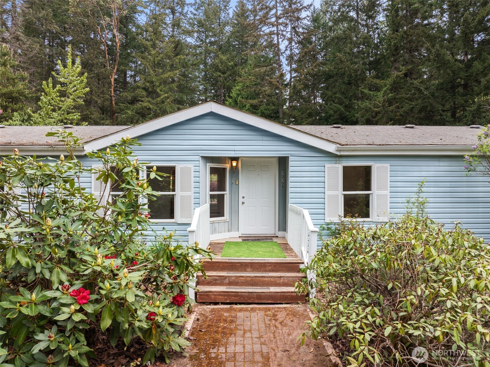 13159 Glenwood Road SW Port Orchard WA 98367