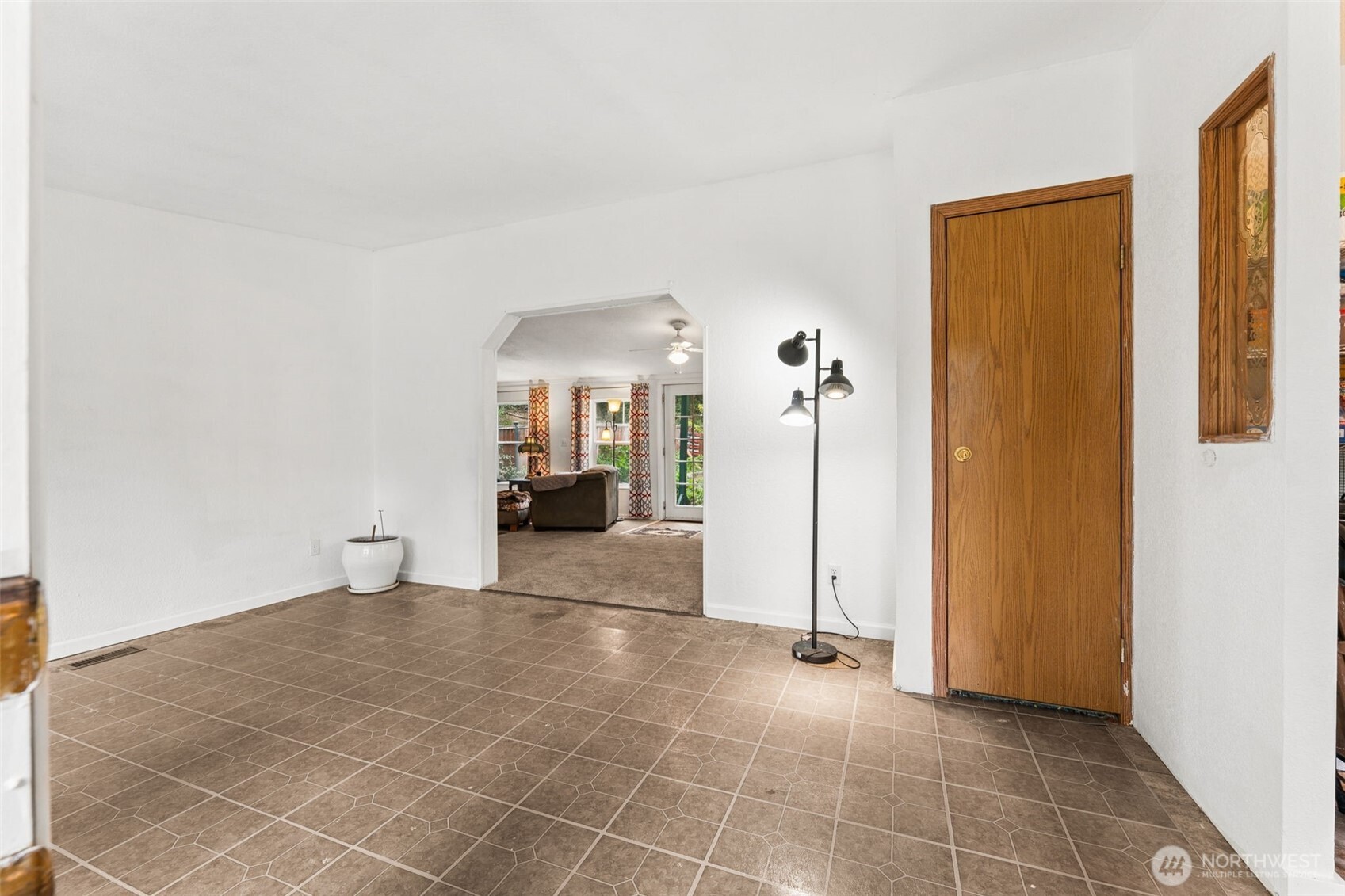 13159 Glenwood Road SW Port Orchard WA 98367