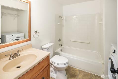 42307 SE 168th Court North Bend WA 98045
