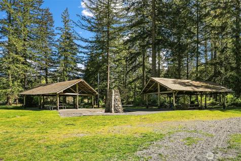 42307 SE 168th Court North Bend WA 98045