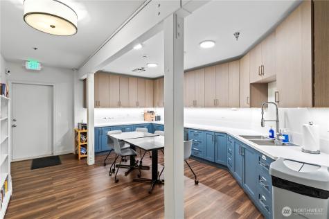 1427 100th Street SW Everett WA 98204