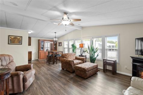 1427 100th Street SW Everett WA 98204