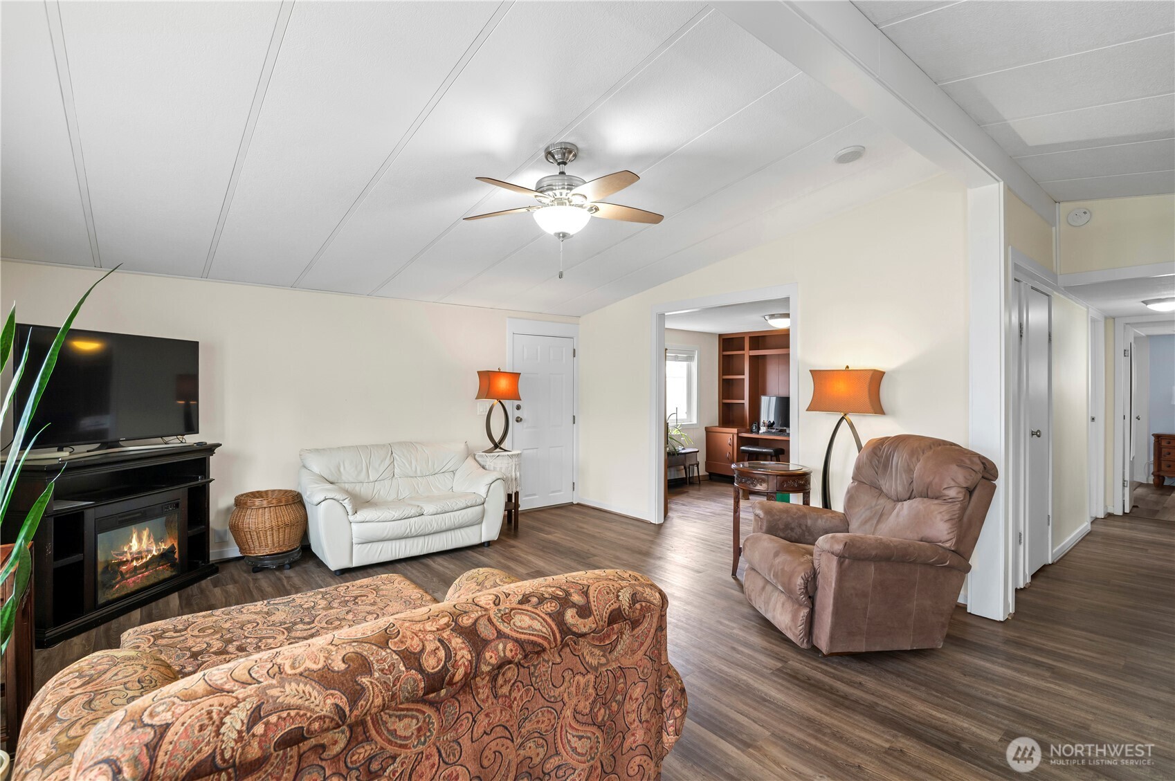 1427 100th Street SW Everett WA 98204