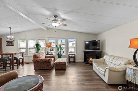 1427 100th Street SW Everett WA 98204