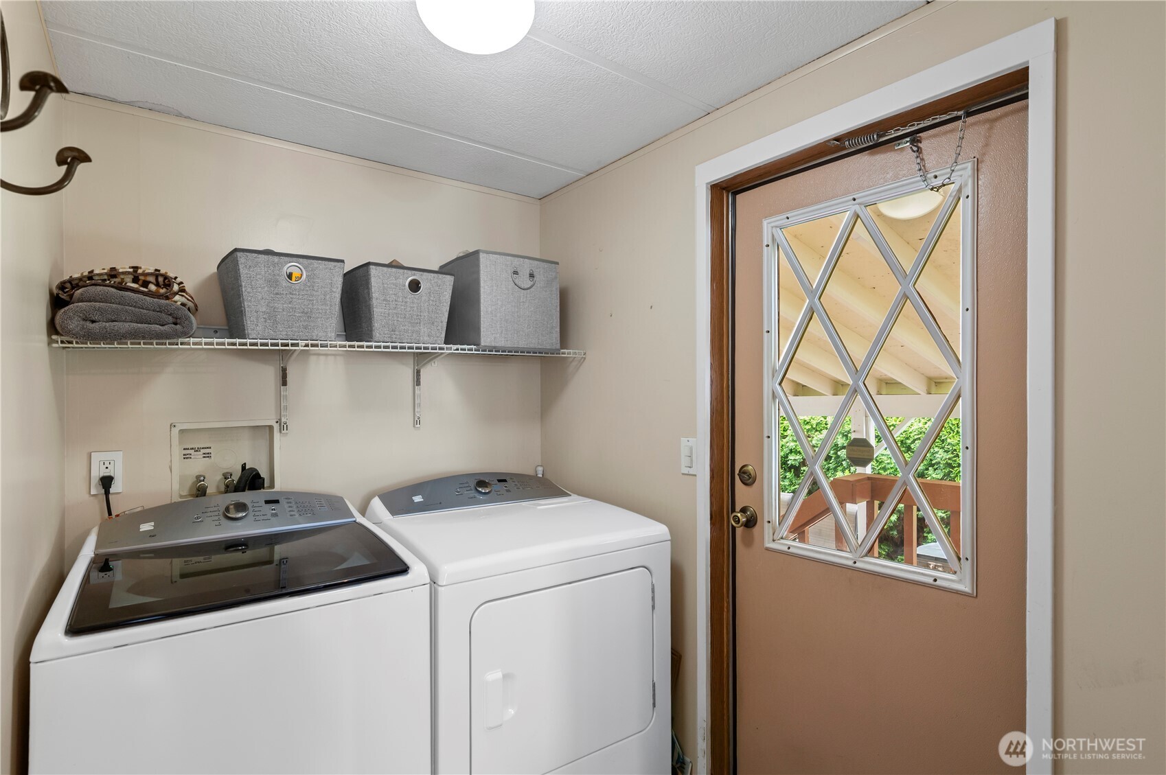 1427 100th Street SW Everett WA 98204