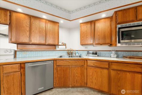 1470 State Route 174 Grand Coulee WA 99133