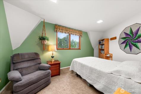 1470 State Route 174 Grand Coulee WA 99133