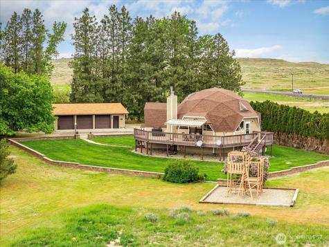 1470 State Route 174 Grand Coulee WA 99133