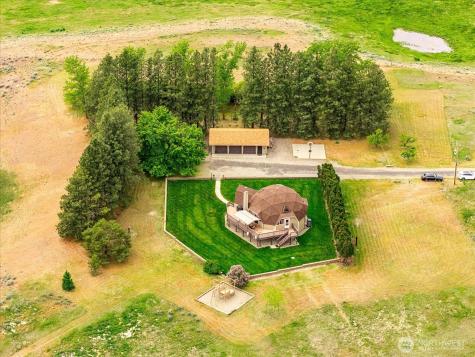 1470 State Route 174 Grand Coulee WA 99133
