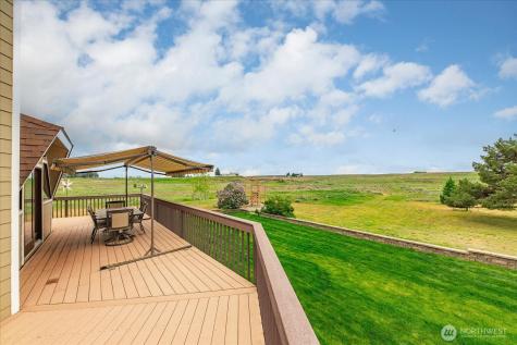 1470 State Route 174 Grand Coulee WA 99133