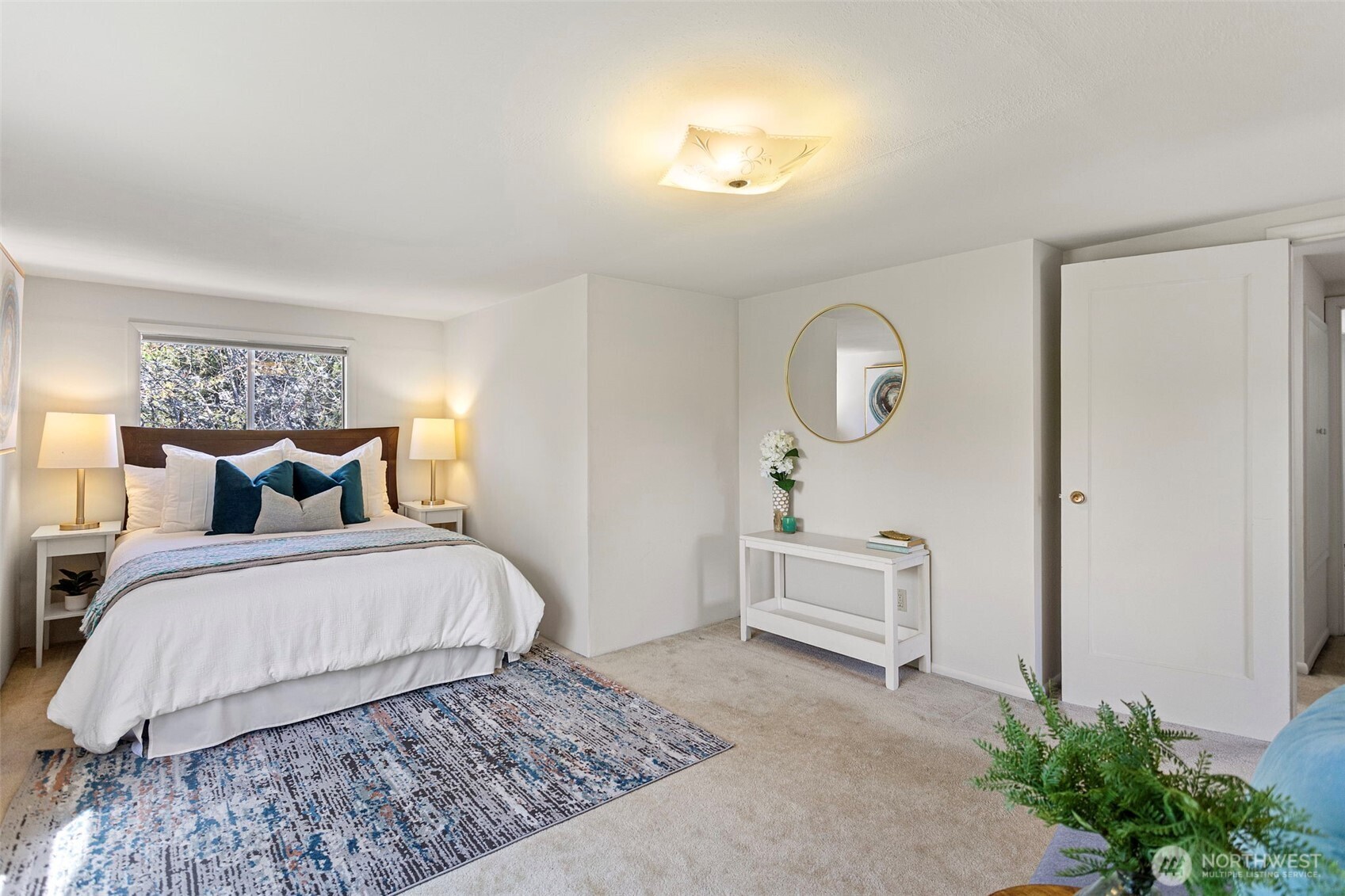 4812 SW Stevens Street Seattle WA 98116