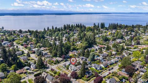 4812 SW Stevens Street Seattle WA 98116