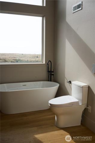 27208 J Lane Ocean Park WA 98640