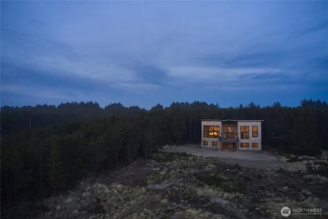 27208 J Lane Ocean Park WA 98640