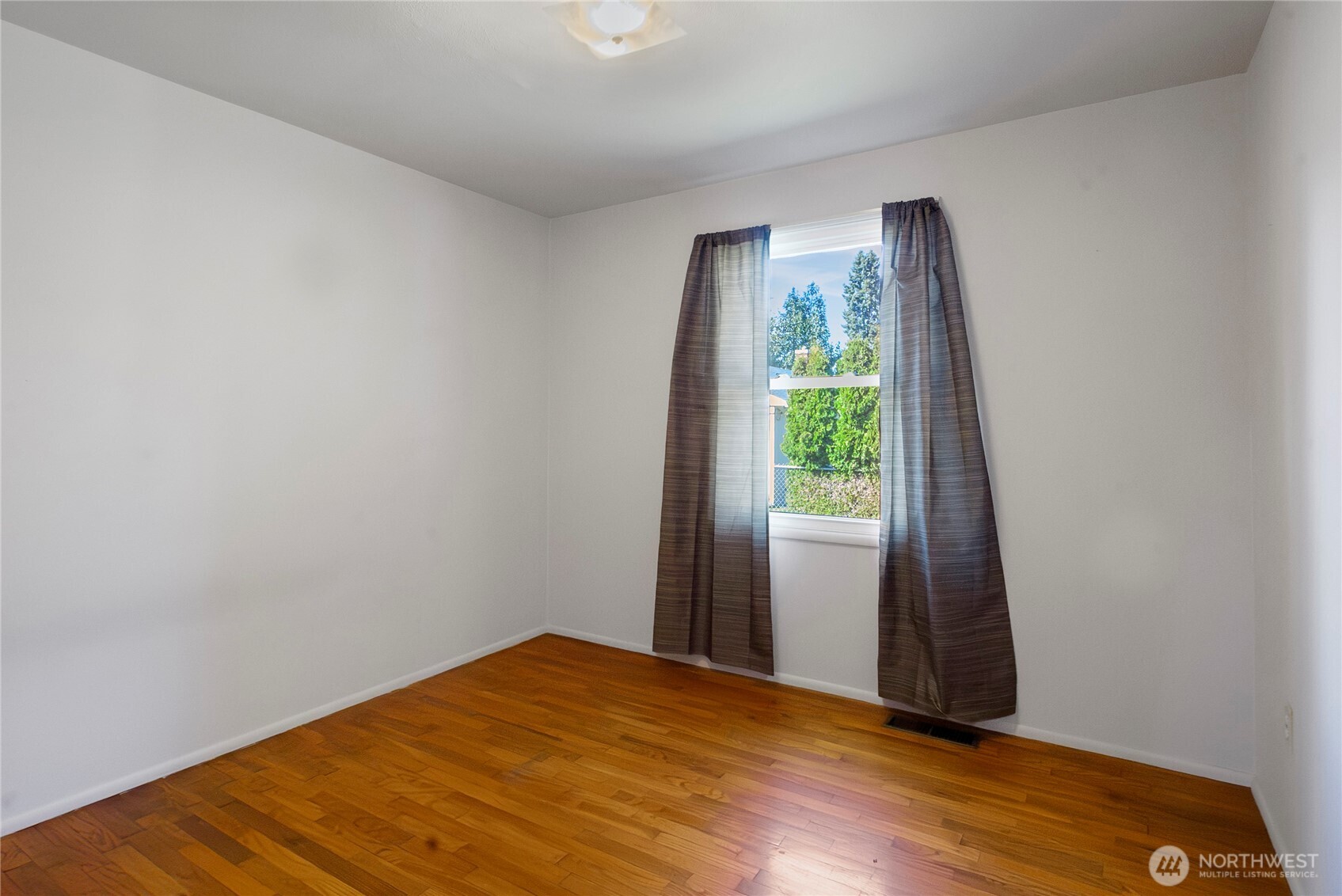 5119 31st Street Tacoma WA 98407