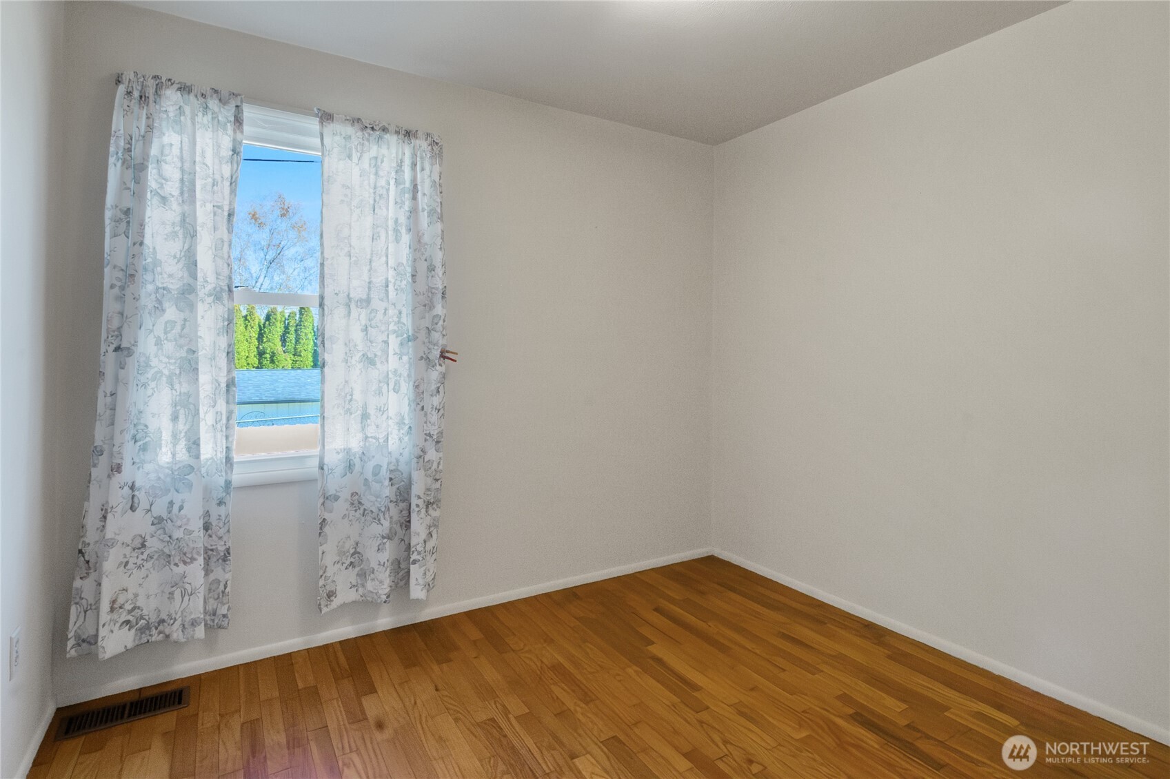 5119 31st Street Tacoma WA 98407