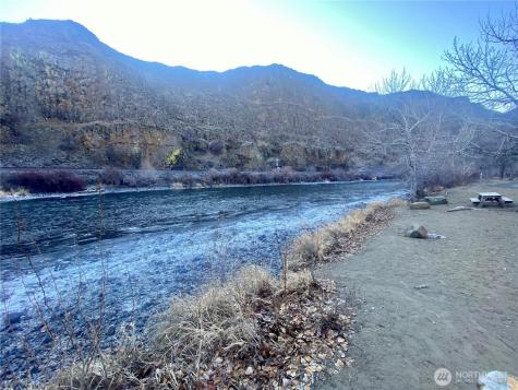 14694 State Route 821 Ellensburg WA 98926