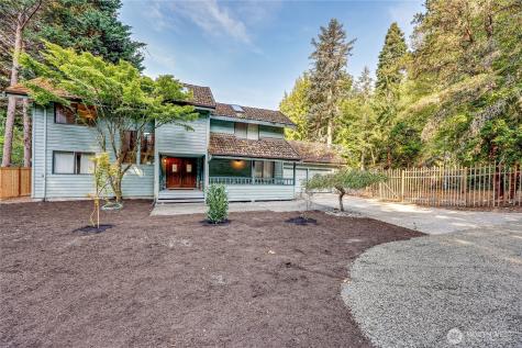 5368 Crystal Springs Drive NE Bainbridge Island WA 98110