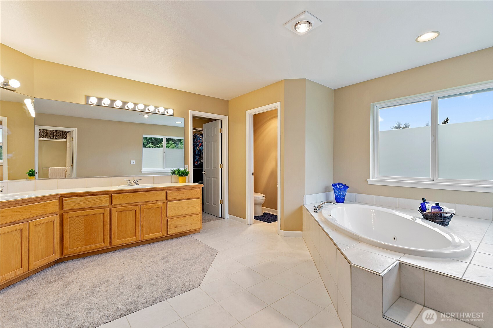 15827 33rd Avenue Ct E Tacoma WA 98446
