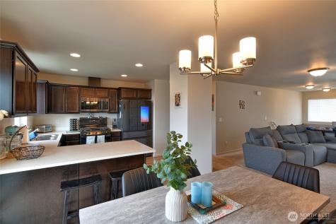 4334 69th Avenue NE Marysville WA 98270