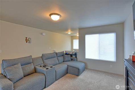 4334 69th Avenue NE Marysville WA 98270