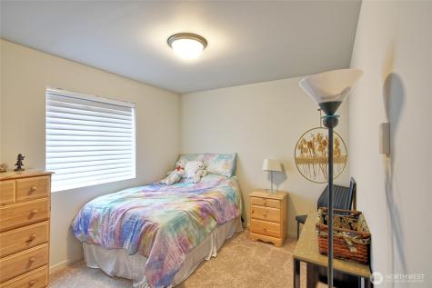 4334 69th Avenue NE Marysville WA 98270