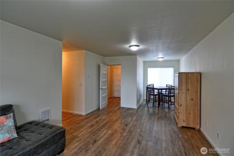 4334 69th Avenue NE Marysville WA 98270