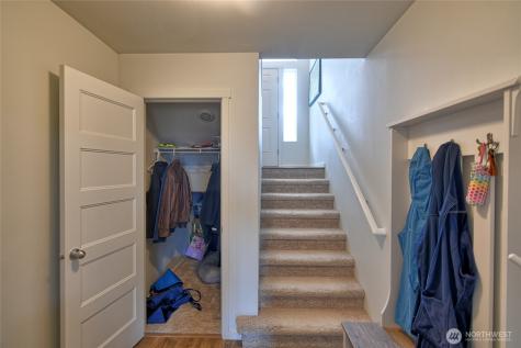 4334 69th Avenue NE Marysville WA 98270