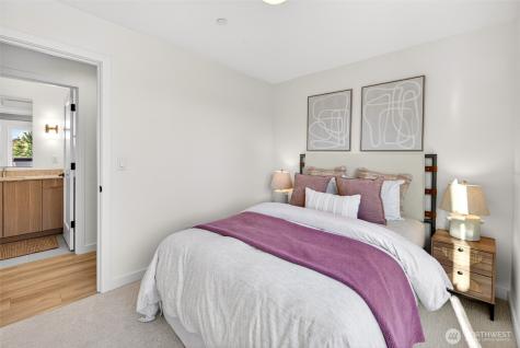 2851 NW 70th Street Seattle WA 98117
