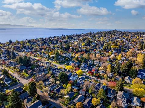 2851 NW 70th Street Seattle WA 98117