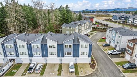 17411 118th Avenue Ct E Puyallup WA 98374
