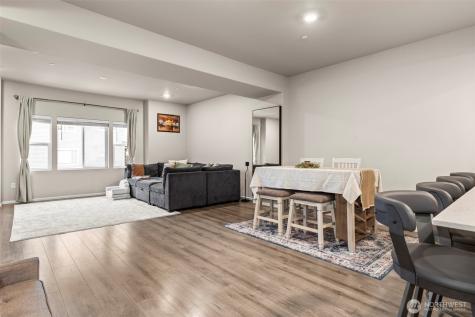 17411 118th Avenue Ct E Puyallup WA 98374