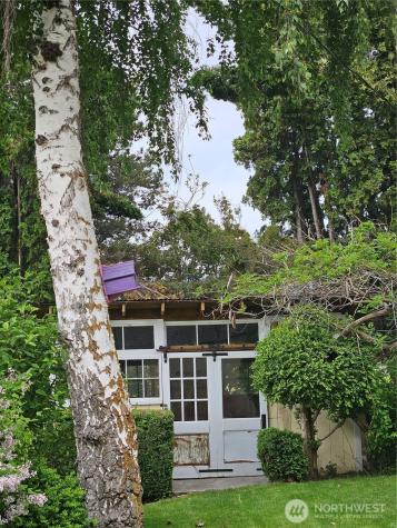 1555 Swartout Road Manson WA 98831