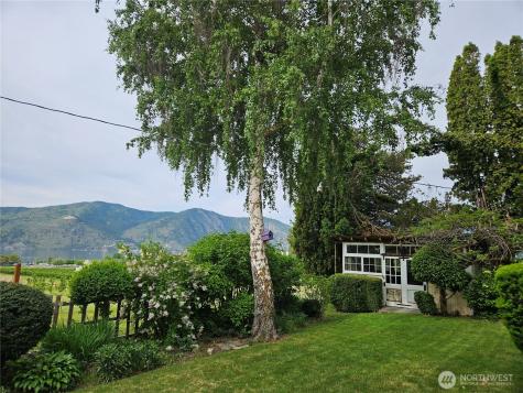 1555 Swartout Road Manson WA 98831