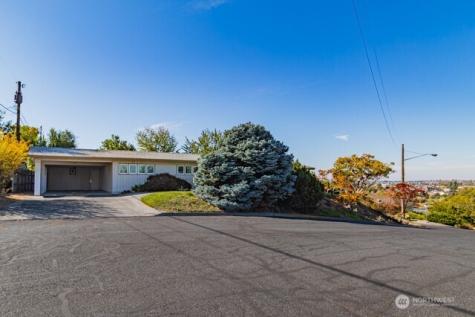 803 E Lark Avenue Moses Lake WA 98837