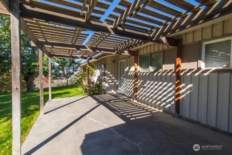 803 E Lark Avenue Moses Lake WA 98837