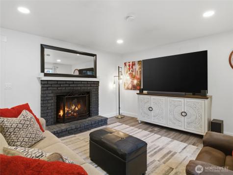 26223 189th Place SE Covington WA 98042