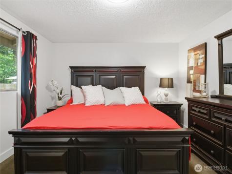 26223 189th Place SE Covington WA 98042
